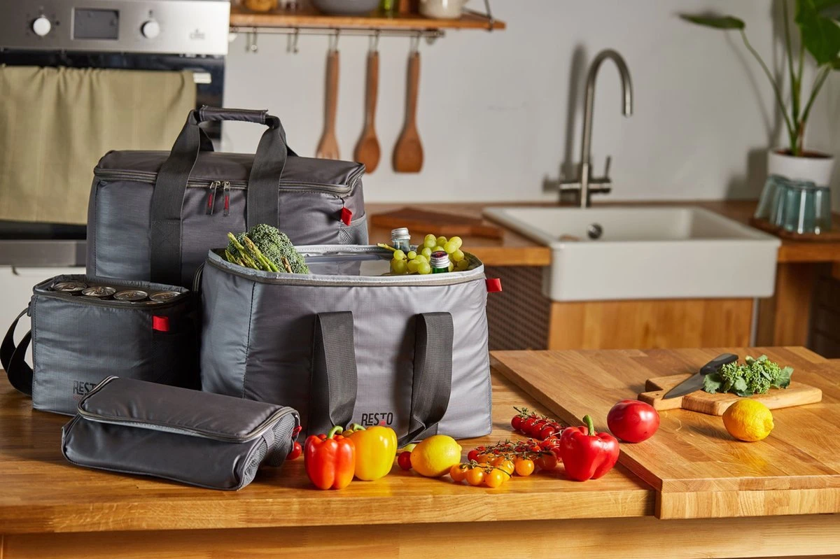 Resto Kitchenware Koeltasset Polis - Donkergrijs - 23 + 30 Liter 5 Resto Kitchenware Koeltasset Polis - Donkergrijs - 23 + 30 Liter - Afbeelding 5