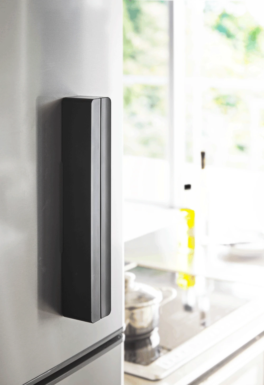 Yamazaki Foliehouder Tower Zwart 3 Yamazaki Foliehouder Tower Zwart - Afbeelding 3