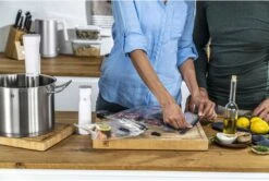 Zwilling Sous Vide Stick Enfinigy - Nauwkeurige Temperatuurinstelling - IPX7 Waterproof - Zwart -Keuken Kook Winkel 4009839546716 10