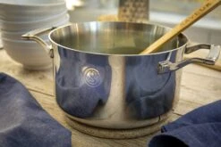 Saveur Selects Kookpan - TriPly RVS - ø 22 Cm / 4.7 Liter 7 Saveur Selects Kookpan - TriPly RVS - ø 22 Cm / 4.7 Liter -Keuken Kook Winkel 4QT Casserole Lifestyle 1 scaled 1