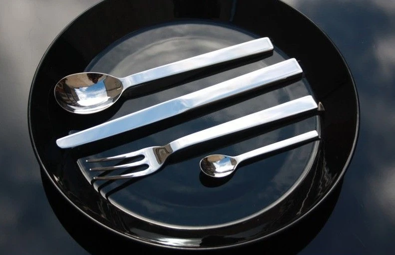 Alessi Tafelmes Santiago - DC05/3 - Door David Chipperfield 2 Alessi Tafelmes Santiago - DC05/3 - Door David Chipperfield - Afbeelding 2