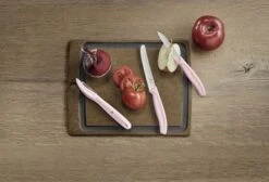 Victorinox Messenset Swiss Classic - Lichtroze - 3-delig -Keuken Kook Winkel 7613329142004 2