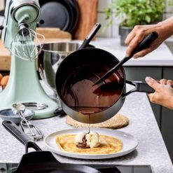 KitchenAid Steelpan Classic Forged - ø 20 Cm / 3.1 Liter - Keramische Anti-aanbaklaag -Keuken Kook Winkel 81QE255Mf6L. AC SL1500