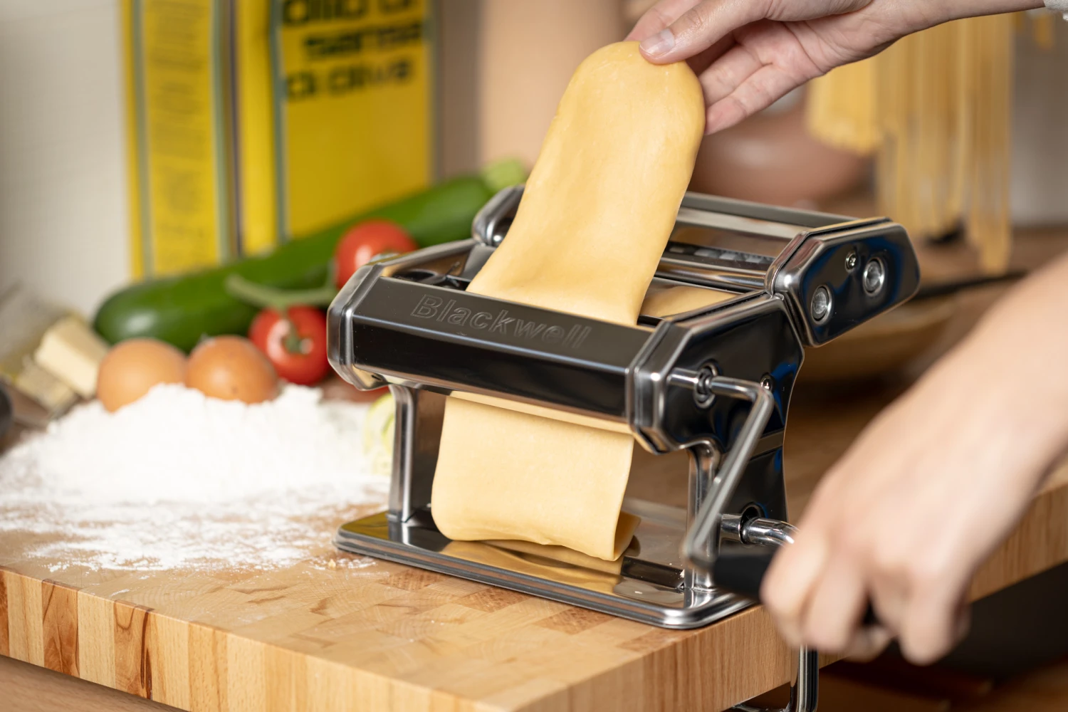 Blackwell Pastamachine Set (met 2 Opzetstukken) - RVS 2 Blackwell Pastamachine Set (met 2 Opzetstukken) - RVS - Afbeelding 2