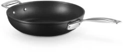 Le Creuset Sauteerpan Les Forgées TNS - ø 26 Cm / 2.7 Liter - Standaard Anti-aanbaklaag -Keuken Kook Winkel LC 20190624 ZS PS FS 51101260010202 005 1