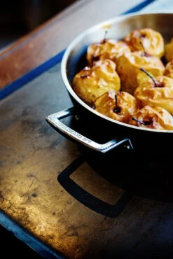 Le Creuset Hapjespan Met Deksel - Les Forgées TNS - ø 26 Cm / 2.7 Liter - Standaard Anti-aanbaklaag -Keuken Kook Winkel RS3631 FRJ 7438 lpr