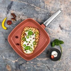 Westinghouse Grillpan Performance - Rebel Red - 28 X 28 Cm - Standaard Anti-aanbaklaag 17 Westinghouse Grillpan Performance - Rebel Red - 28 X 28 Cm - Standaard Anti-aanbaklaag -Keuken Kook Winkel WCFP0095G28OR 10