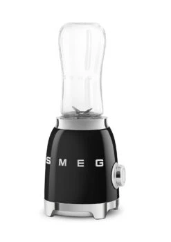 SMEG Smoothie Blender - Compact - Zwart - 600 Ml - PBF01BLEU 12 SMEG Smoothie Blender - Compact - Zwart - 600 Ml - PBF01BLEU -Keuken Kook Winkel WEB PBF01BLEU 5.jpg