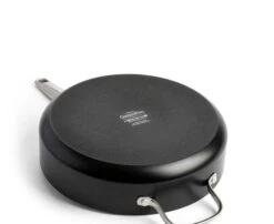GreenPan Hapjespan Met Deksel - Copenhagen - Zwart - ø 28 Cm / 4.3 Liter - Keramische Anti-aanbaklaag -Keuken Kook Winkel dd409a6724b3352c2f476ceac2ea371a7f18535b 4 Cop Skill 28cm CC003347 001 DetailBase5B15D