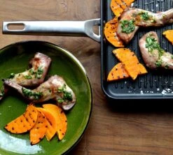 Valira Grillpan Aire Met Handgrepen - 23 X 23 Cm - Standaard Anti-aanbaklaag -Keuken Kook Winkel grillpansfeerfoto3 1