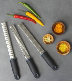 Sareva Raspen (grof - Medium - Fijn) - 21 Cm - 3 Stuks 14 Sareva Raspen (grof - Medium - Fijn) - 21 Cm - 3 Stuks -Keuken Kook Winkel item 5 1 1