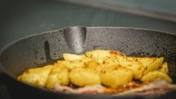 Blackwell Koekenpan - Gietijzer - ø 25 Cm - Zonder Anti-aanbaklaag -Keuken Kook Winkel jh gietijzer 1 7 1