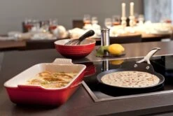 Le Creuset Pannenkoekenpan Les Forgées TNS - ø 28 Cm - Standaard Anti-aanbaklaag -Keuken Kook Winkel le creuset pannenkoekenpan sfeer