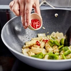 Demeyere Wokpan Alu Pro 5 - Ceraforce - ø 30 Cm - Keramische Anti-aanbaklaag -Keuken Kook Winkel pdp masonry content demeyere alu pro 5 wok heats up quickly